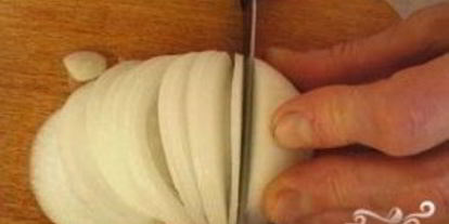 Шаг 2: печени по-бефстрогановски