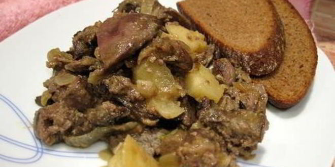Рецепт печени с луком и яблоками