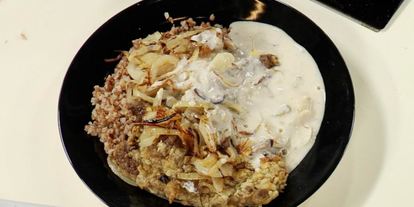 Шаг 8: печенки с гречкой