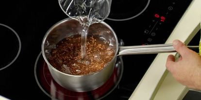 Шаг 9: печенки с гречкой