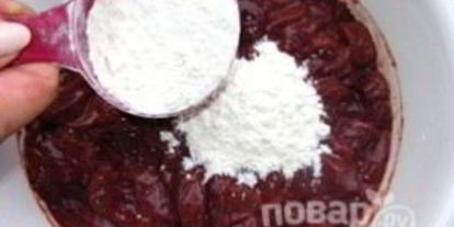 Шаг 3: печенки в сметане