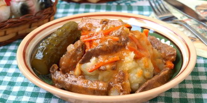 Рецепт Свиной печени в сметанно-томатном соусе