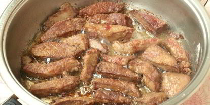 Шаг 2: свиной печени в сметанно-томатном соусе