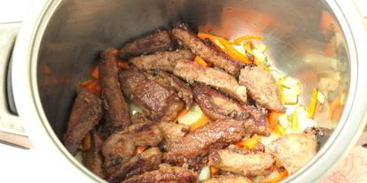 Шаг 3: свиной печени в сметанно-томатном соусе