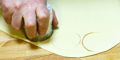 Шаг 7: пельменей с квашеной капустой