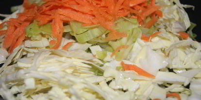 Шаг 1: пельменей с мясом и капустой