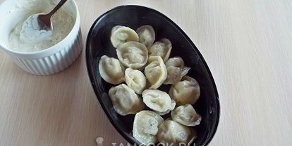 Шаг 7: пельменей с опятами и сыром в духовке