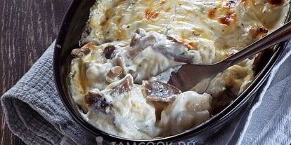 Шаг 12: пельменей с опятами и сыром в духовке