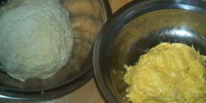 Шаг 1: пельменей с сулугуни