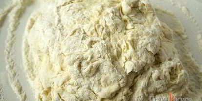 Шаг 2: пресного теста дли вареникова и пельменея