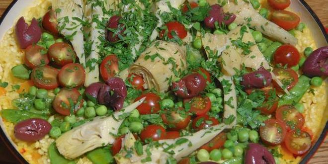 Рецепт Паэльи с артишоками, горохом и сладким перцем