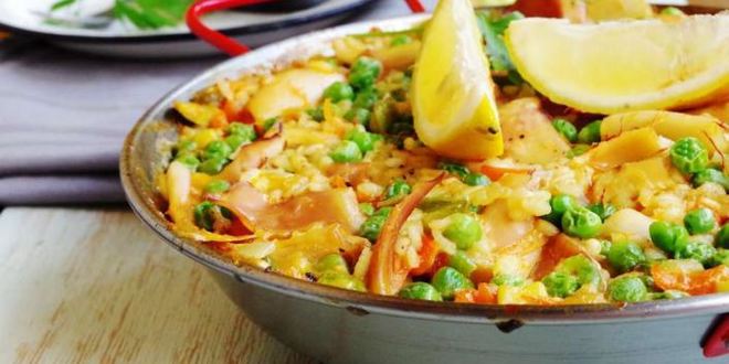 Рецепт паэльи с овощами и кальмарами