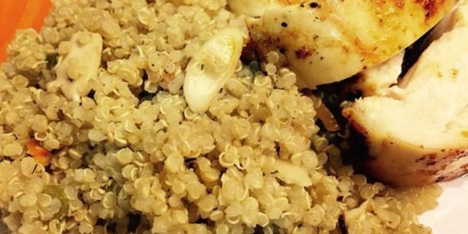 Рецепт плова из киноа с миндалем