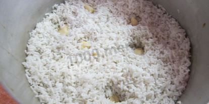 Шаг 18: плова в кастрюле с курицей