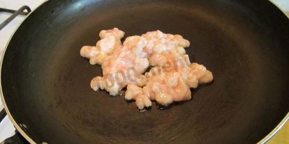 Шаг 3: плова в кастрюле с курицей