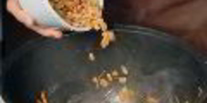 Шаг 1: сладкого плова с изюмом и курагой