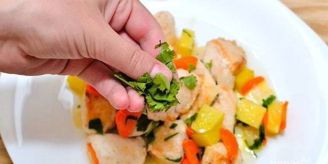 Рецепт овощного рагу из куриной грудки