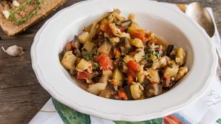 Рецепт Овощного рагу с кабачками и баклажанами