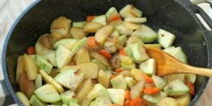 Шаг 2: овощного рагу с цветного капустого и картошкого