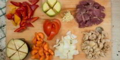 Шаг 1: овощного рагу со свининой