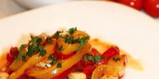 Рецепт рагу из куриного филе с перцами