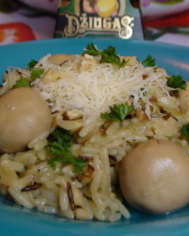 Рецепт итальянского ризотто с маринованными грибами и сыром джюгас