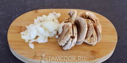 Шаг 3: ризотто из пасты орзо с грибами и горошком