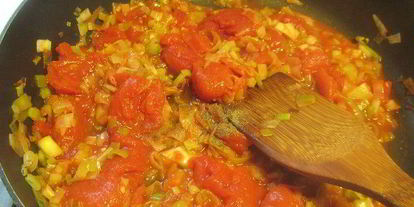 Шаг 4: ризотто с луком-пореем и помидорами