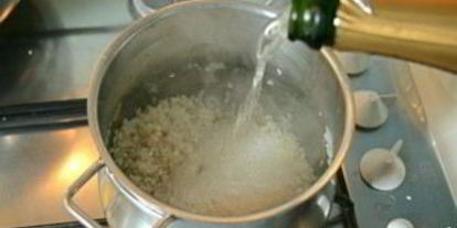 Шаг 2: ризотто с луком