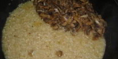 Шаг 4: ризотто с сыром и грибами