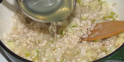 Шаг 7: яблочного ризотто с копченыма лососема