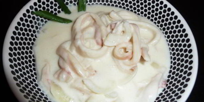 Рецепт кальмаров в сливочно-сырном соусе