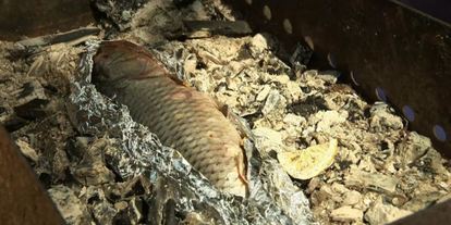 Шаг 4: карпа в углях с гречневой кашей