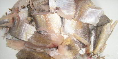 Шаг 4: хека, запеченного с рисом в горшочке