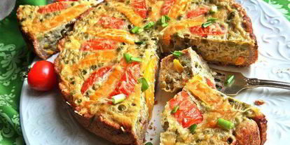 Шаг 22: киша тунец с овощами