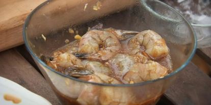 Шаг 1: креветок гриль