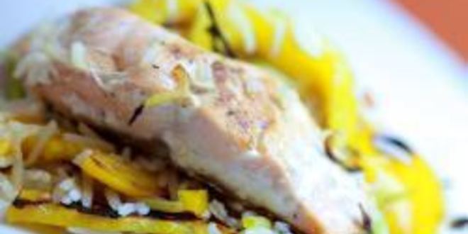 Рецепт лосося с овощами и рисом