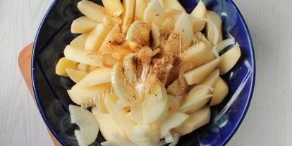 Шаг 5: минтая в духовке с картошкой