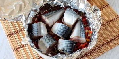 Шаг 5: скумбрии в мультиварке