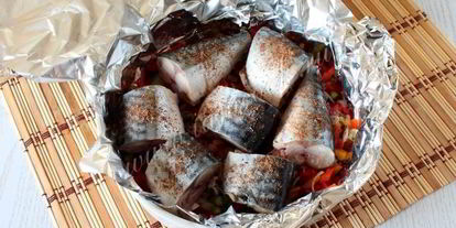 Шаг 6: скумбрии в мультиварке