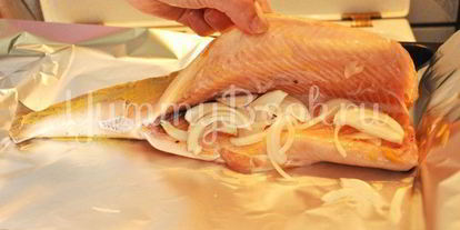 Шаг 4: судака запеченного в фольге