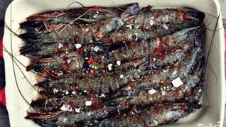 Рецепт Тигровых креветок на мангале