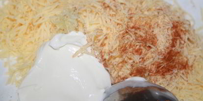 Шаг 2: запеченных мидий с сыром и чесноком