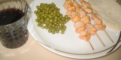 Шаг 9: куриного шашлыка в духовке на шпажках