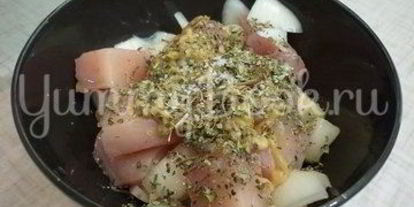 Шаг 3: куриных шашлычков на шпажках красное и белое