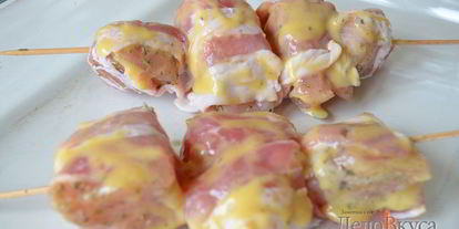 Шаг 5: куриных шашлычков в беконе на шпажках