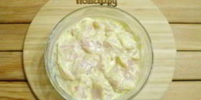 Шаг 3: куриных шашлычков в духовке на шпажках