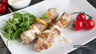 Рецепт Шашлычков из свиной вырезки с грушами