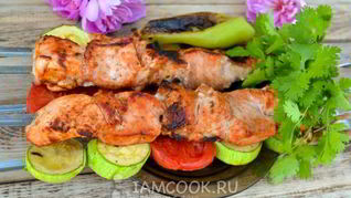 Рецепт Шашлыка Ассорти из свинины, курицы и овощей