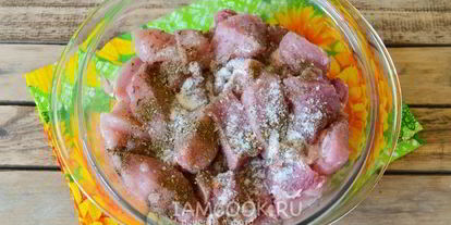 Шаг 5: шашлык ассорти из свинины, курицы и овощей